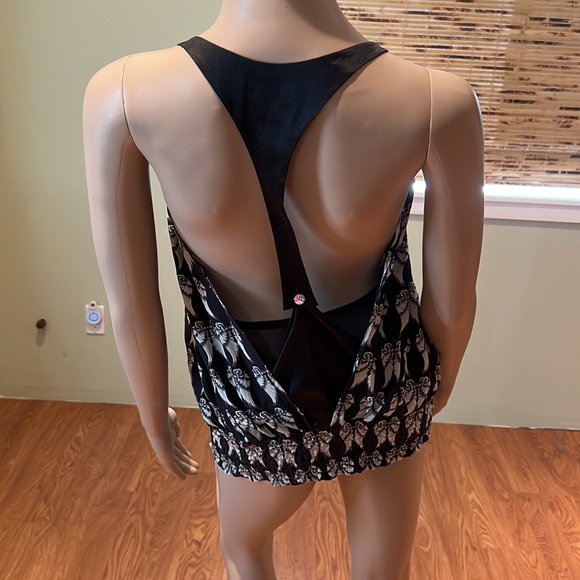 Faith Silk With Crystal Buttons Angel Wing Design Print Racerback Blouse Size L - Picture 5 of 11
